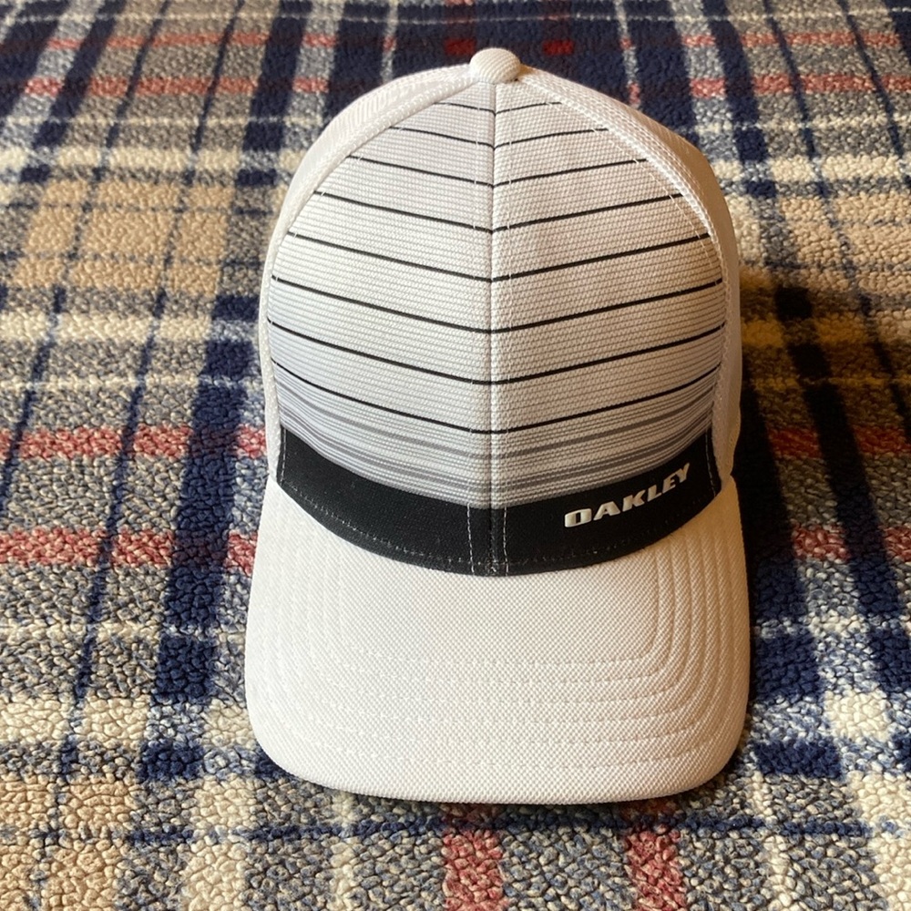 Oakley Silicon Bark 4.0 Golf Hat